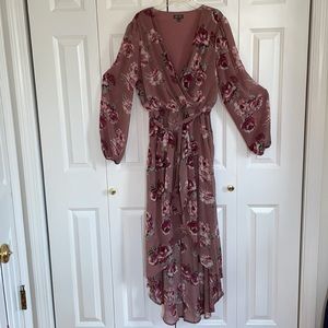 Lily Rose mauve/rose floral maxi, wrap style dress. Size Large. High to Low hem.